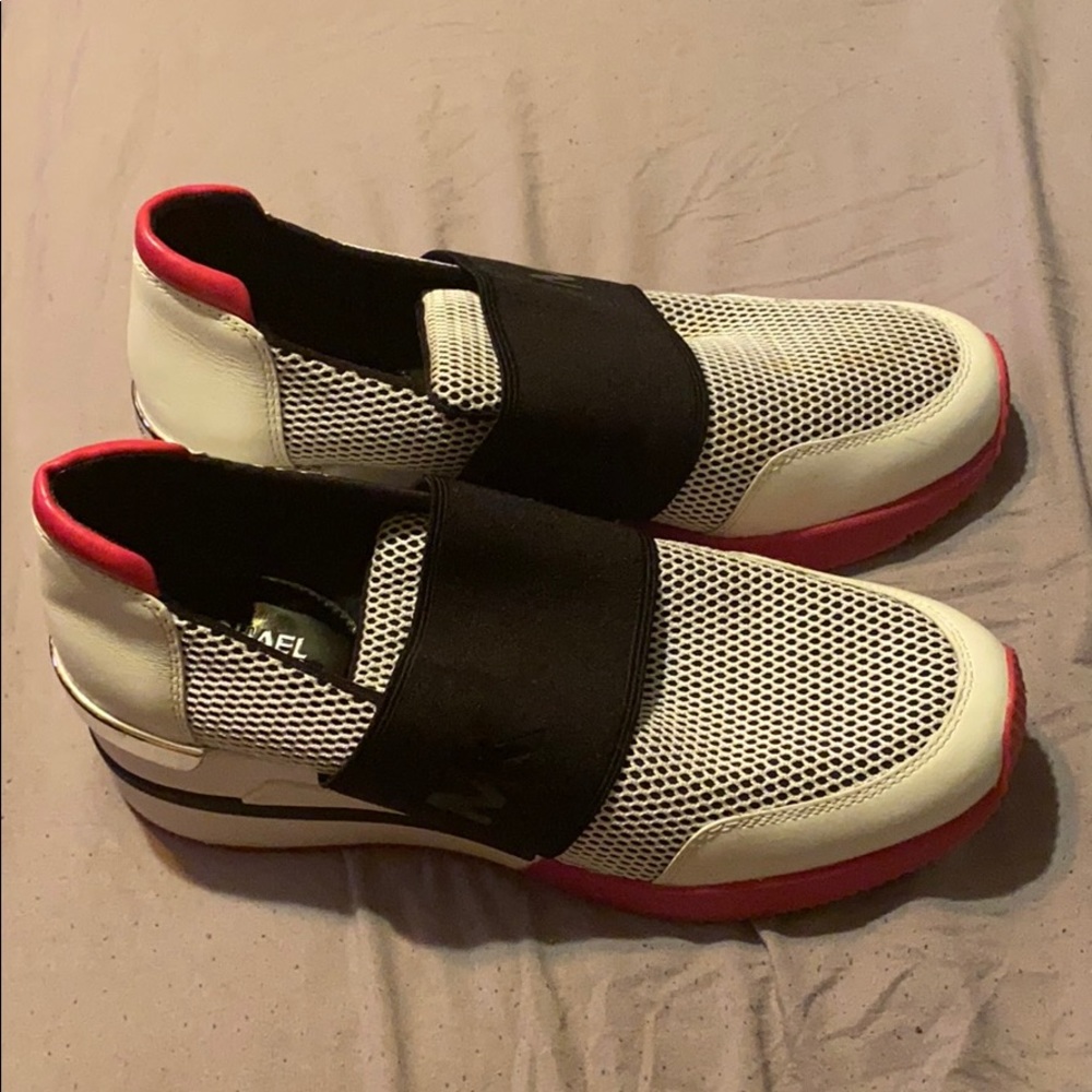 MK SHOES